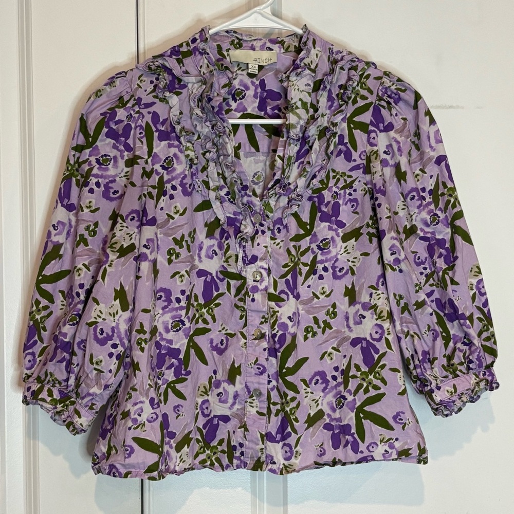 Pinch Greta Purple Floral Ruffle V-neck Button Front Blouse XS